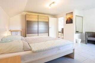 Ferienhaus Robbenglück OG - Stick - 3