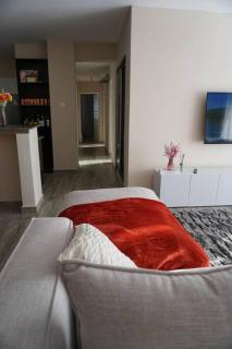 Modern 2BR Sanctuary, Pool & Gym - Nairobi - 9