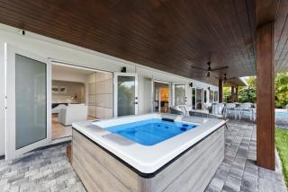 Bayfront Bliss Awaits Book Your Ultimate Miami Getaway - Keystone Islands - 9