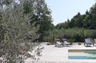 Gîte de charme au Paradou. Piscine. Terrasse bois. - Paradou - 9