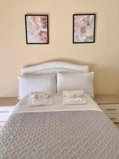 Sweet Home Riverside - 1