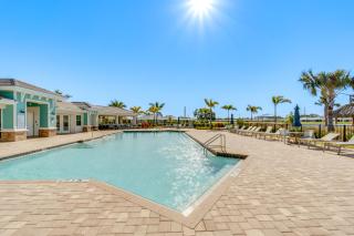 Coastal Venice Villa with Patio and Resort Amenities! - Venice - 0