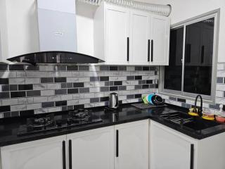 E! Best Apartment - Padang Serai - 2
