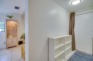 Vero Beach Studio with Shared Patio about 3 Mi to Beach! - Vero Beach - 3