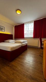 Hotel Gifhorn INN - 1