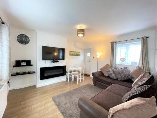 Wonky Cottage - Cayton - 9