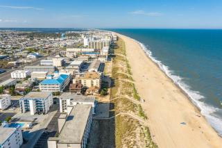 Exquisite Ocean View Condo with Pool - Ocean City - 8