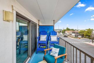 Exquisite Ocean View Condo with Pool - Ocean City - 2