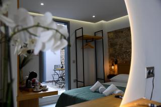 Authentic Plaka Home - Atene - 9
