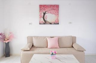 WhiteBoxApartment - Kjustendil - 9