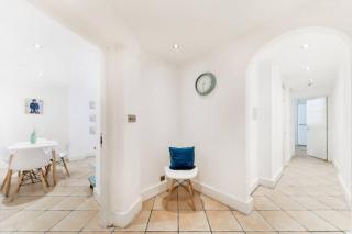 CS Apartments Lancaster Gate - 1