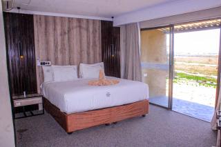 Riverfront Resort and Camping - Shakawe - 8
