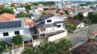Ampla casa pertinho da praia de Itajuba - Barra Velha - 0