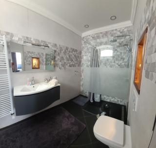 Apartmenthaus am See - Seeblick Suite - Nähe Motorsportarena - 4
