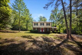 5BR Woodland Retreat on 7 Acres with a Pond - North Augusta - 4