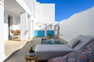 Hypnōs boutique villa with amazing heated pool with jacuzzi - 6