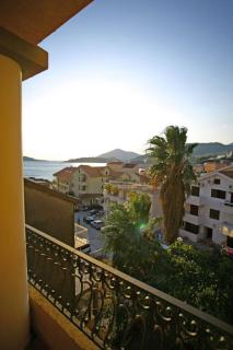 Garni Hotel Meduza - Rafailovici - 4