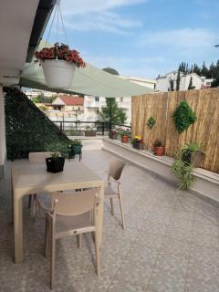 Gledis Apartment Tirana - Panoramic City Terrace - Tirana - 9