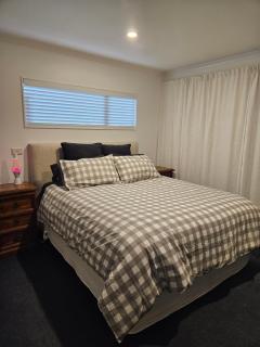 HOME AWAY FROM HOME - Taupo - 7