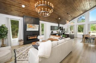 NEW Farmhouse-Chic Cabin with Hot Tub & Firepit - 3