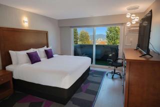 Coast Metro Vancouver Hotel - Burnaby - 5