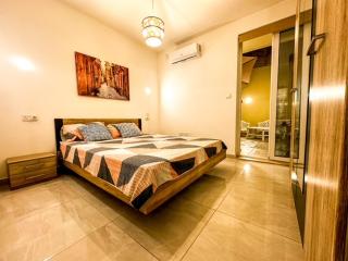Sliema Jacuzzi Flat - Sliema - 4