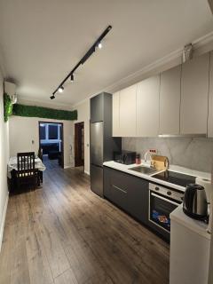 Sky Apartaments city center - Tirana - 6