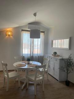 Apartmant SEASIDE - 350m from beach, great terrace, 2+2 - Kukljica - 9