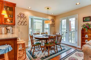 Lakefront Troutman Home with Private Dock and Slip! - Troutman - 6