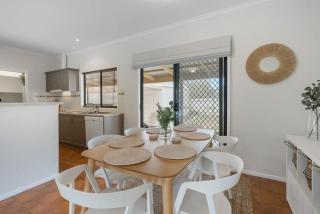 Home on Haynes- BYO LINEN - 1km from Goolwa Beach-Whale Watch - 8