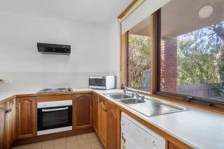 12 47-48 Franklin Pde Encounter Bay - BYO Linen - Near Beach - 1