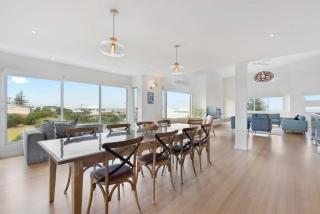 72 Seagull Ave Chiton - BYO Linen - Hayborough - 6