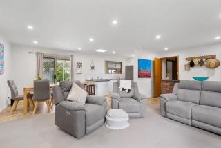 58 Colman Rd Goolwa South - BYO Linen - Goolwa South - 2