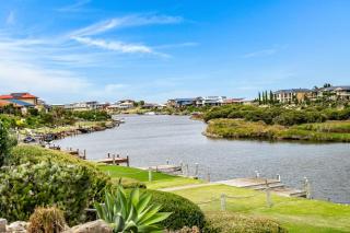 Beautiful Island Blanche Pde Hindmarsh Island - BYO Linen - WiFi - Hindmarsh Island - 9