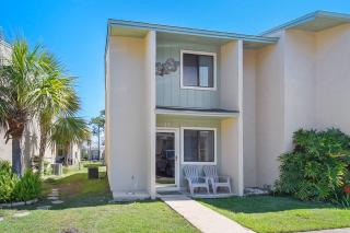 The Original Robin's Nest/ 5 Min Walk To The Beach - Panama City Beach - 8