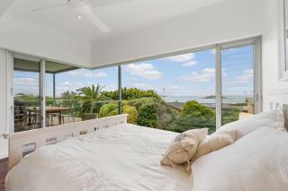 10 Passatt St Encounter Bay - BYO Linen - 9