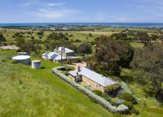 Brooklands Cottage 60 Heysen Rd Port Elliot - Linen Included - Port Elliot - 9