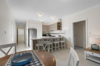 13A Elliot Ave BYO Linen - SeaViews - Walk to Beach - Bikeway - Wi-Fi - Hayborough - 7