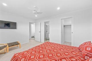 Grantley Haven Victor Harbor Spacious 5-Bedroom Holiday Home with Games Room - 6