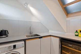 62 Newell Ave Middleton - No Linen Included - 3