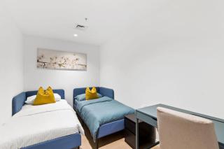 A Spacious & Lux Apt for 5 Next to Southern Cross - Melbourne - 5