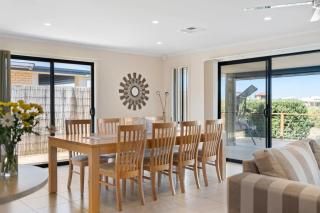 71 Blanche Pde Hindmarsh Island - No Linen Included - Hindmarsh Island - 1