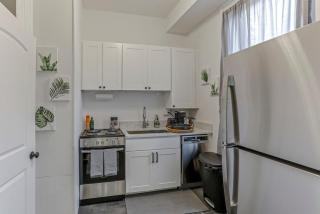Housepitality - The Short North Sanctuary - Columbus - 3