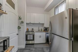Housepitality - The Short North Sanctuary - Columbus - 2