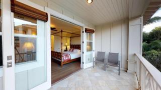 Beautiful Poolside Villa Open Layout With Pool Fitness and Beach Access - Koloa - 1
