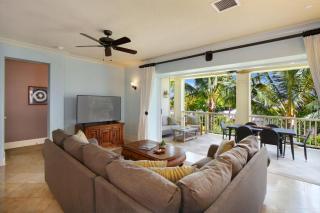 D211 Second Floor 3-bedroom Poolside Lanai - Koloa - 8
