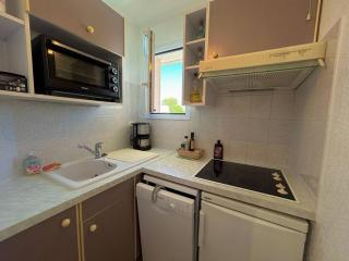 Appartement T2 Lumineux avec Parking Privé et Piscine près de la Plage - FR-1-388-223 - Argelès-sur-Mer - 5
