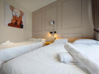 TRION Studio 4 PAX Teneighth - 4