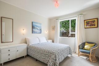 Olive Terrace - Paraparaumu Holiday Home - Paraparaumu - 1