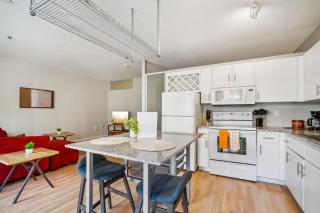 CozySuites Mill District with pool, gym #07 - Minneapolis - 4